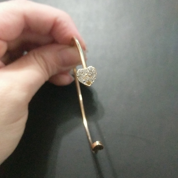 Gold Tone Clear Rhinestone Heart Cuff Bangle Statement Bracelet - Picture 4 of 5